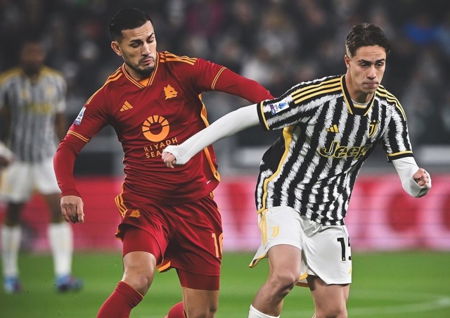 Hasil Liga Italia Juventus vs AS Roma, Gol Adrien Rabiot Antarkan Bianconeri Jinakkan I Lupi 