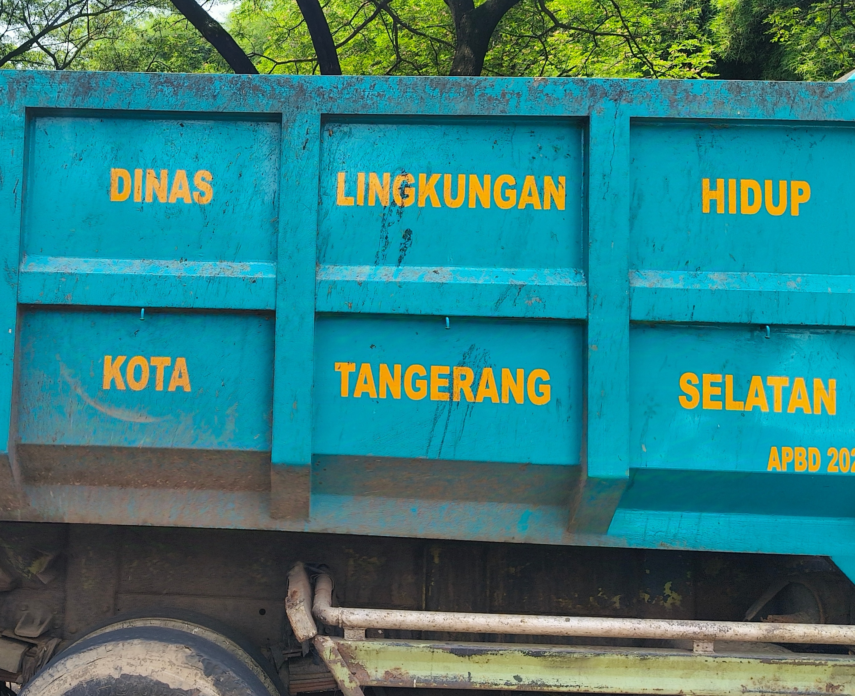 Pengendara Tewas dalam Kecelakaan di Parigi, Diduga Tertabrak Truk DLH