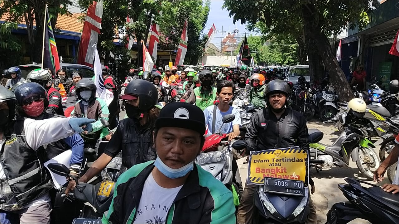 Driver Taksol Demo di Kantor Grab dan Gojek Besok, Bawa Dua Tuntutan