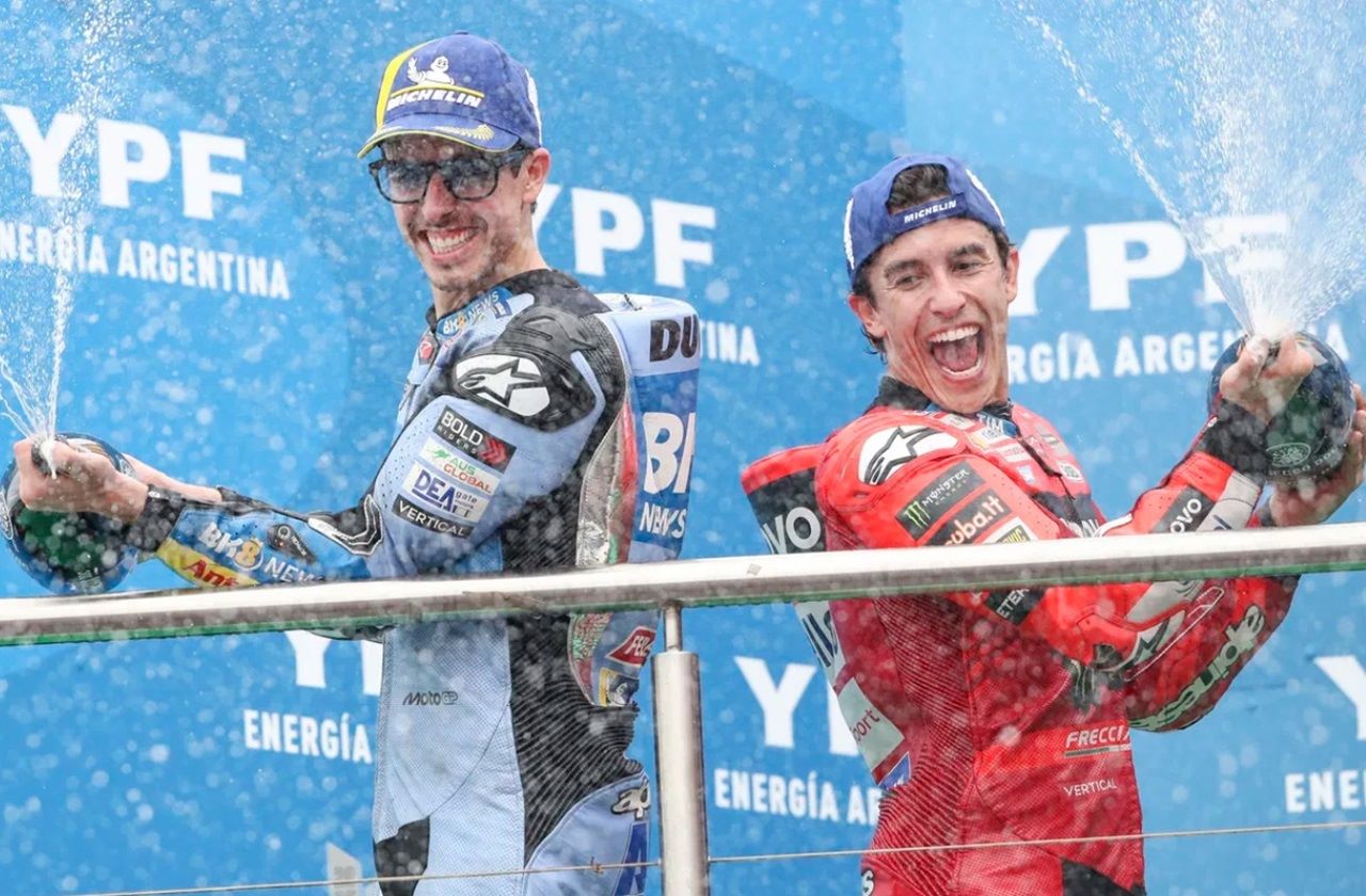 MotoGP Argentina 2025: Marc Marquez Nyaris Biarkan Alex Marquez Menang, Simak Alasannya