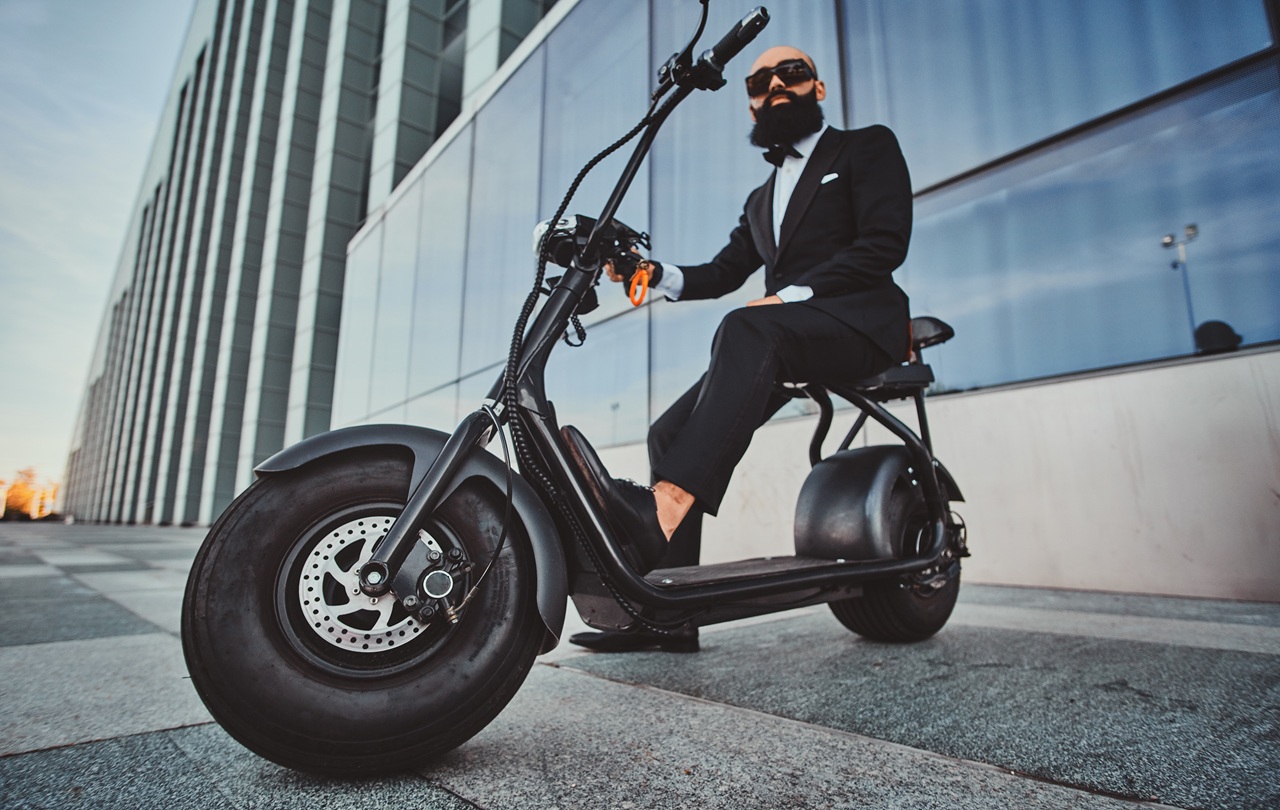 5 Motor Listrik Paling Worth It 2026, Cocok untuk Harian hingga Perjalanan Jauh