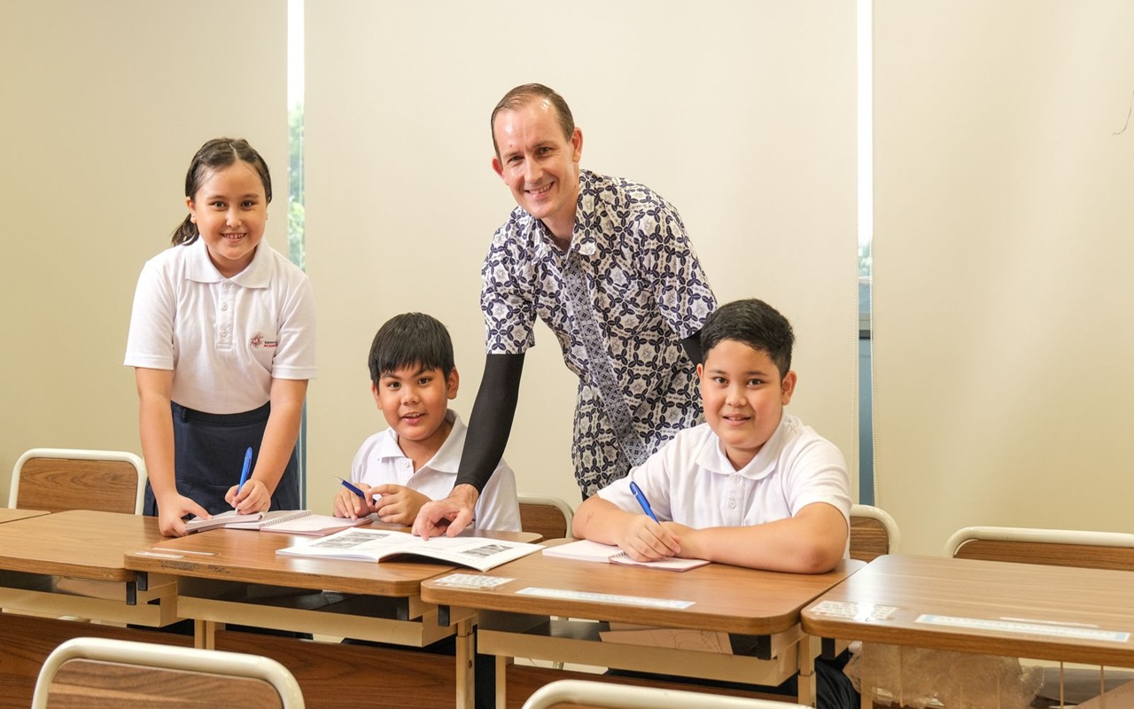 Tantangan Parenting Modern Makin Kompleks, Kolaborasi Sekolah Jadi Kunci