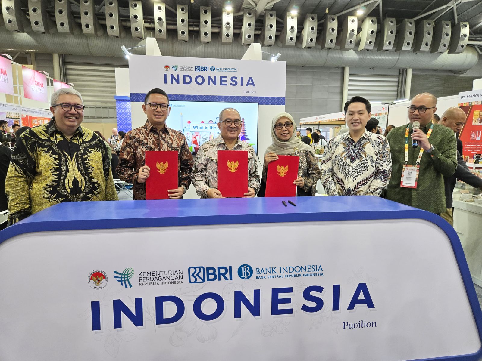 UMKM Binaan BRI Tampil di Pameran Internasional FHA-Food & Beverage 2025 di Singapura