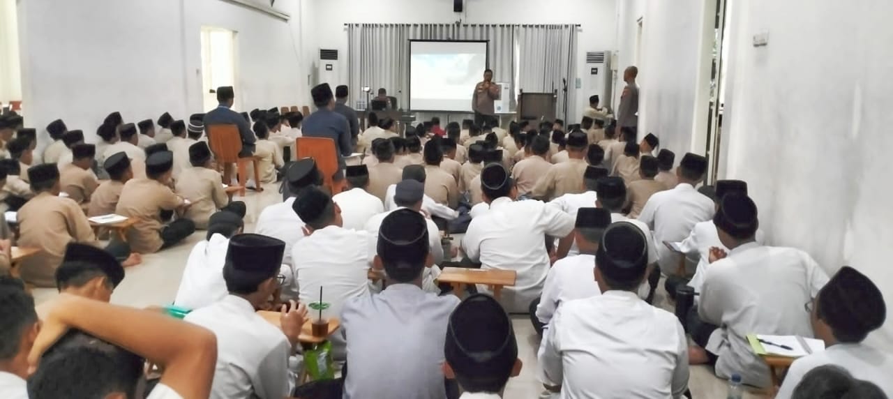 Santri Ponpes Al Kautsar Sukodono Diedukasi Antibullying