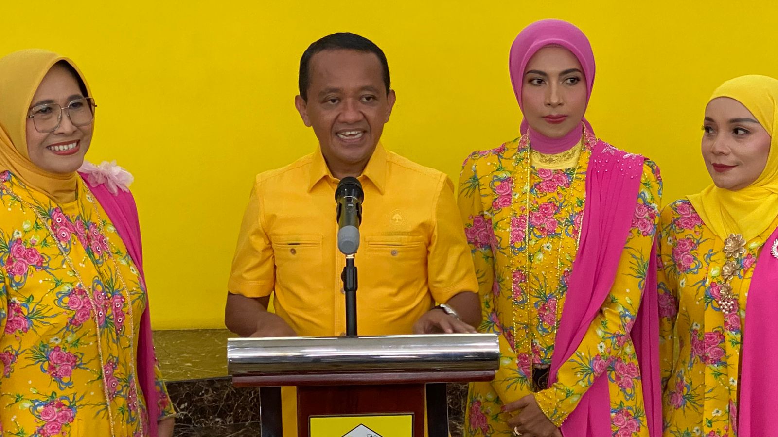 Pengakuan Bahlil Temui Jokowi: Silaturahmi Hingga Tak Mau Dipolitisir