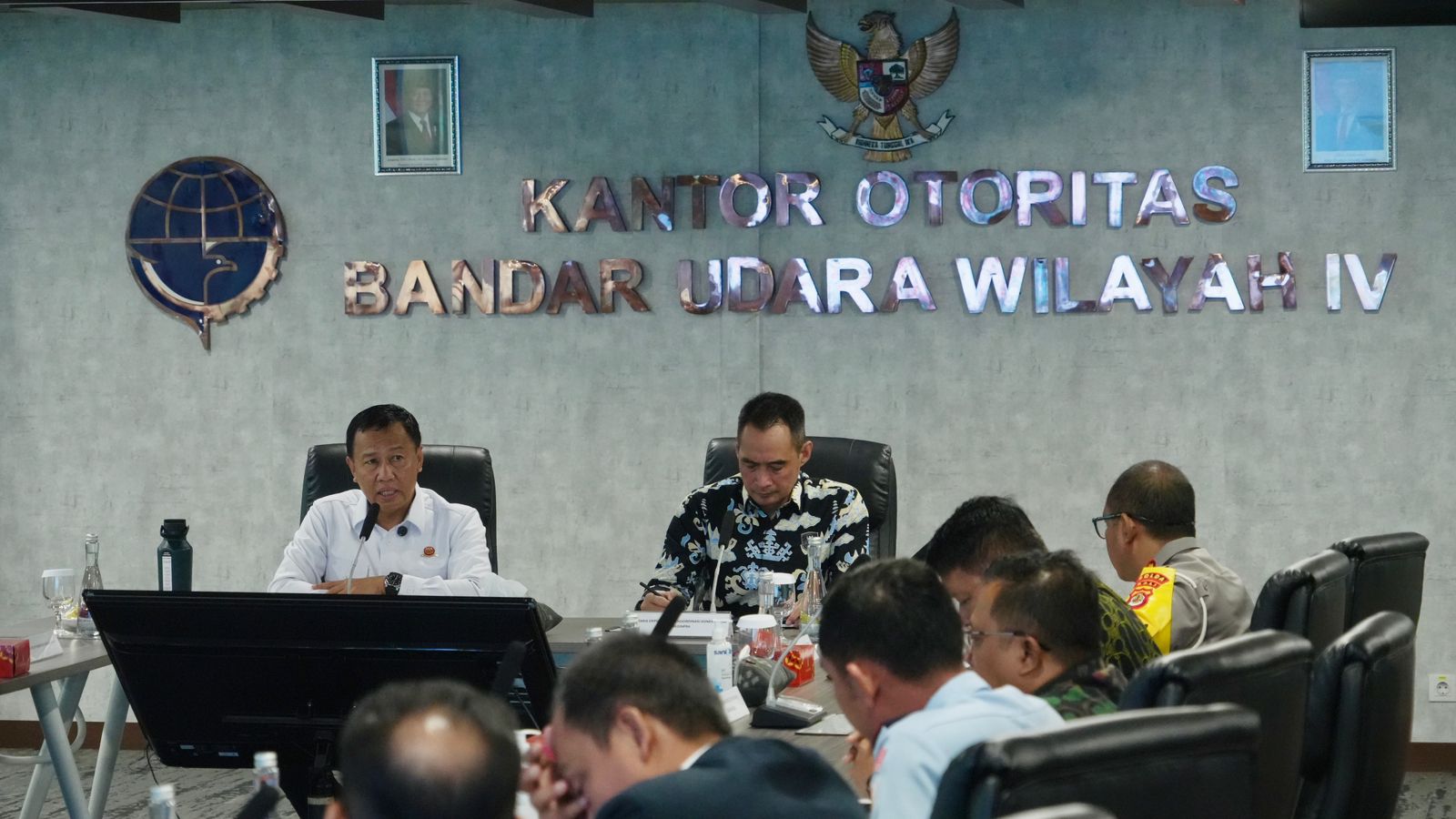 Jelang Nataru, Kemenhub Atensi Kemacetan dan Cuaca Ekstrem di Bandara I Gusti Ngurah Rai