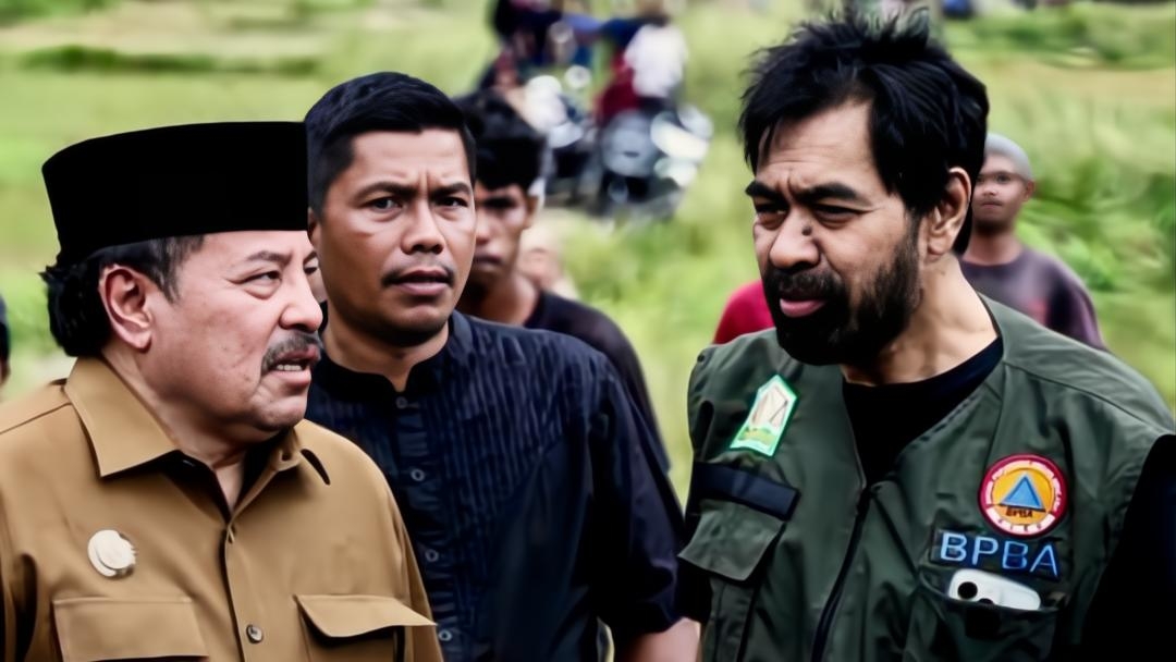 Mualem Sedih Kondisi Pengungsi Banjir di Daerah Terisolir: Mereka Mati Karena Kelaparan