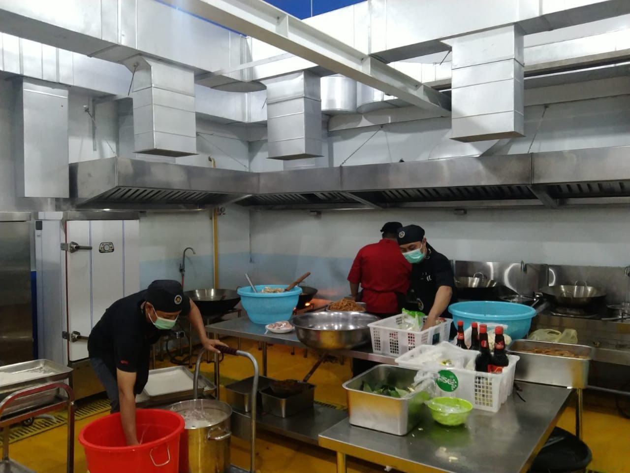 Tantangan Koki Dapur MBG, Masak Besar dengan Rasa yang Sama