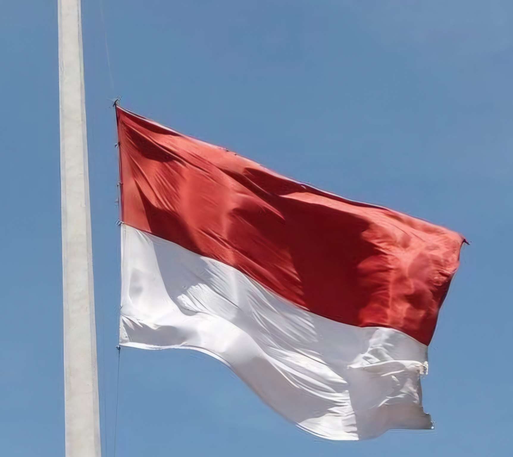 Peringatan G30S/PKI: Makna Pengibaran Bendera Setengah Tiang bagi Bangsa Indonesia