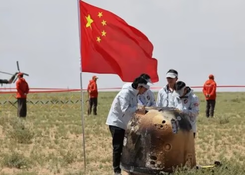 Xi Jinping Puas Astronot China Sukses Jalani Misi ke Bulan, Bawa Pulang Bebatuan Langka