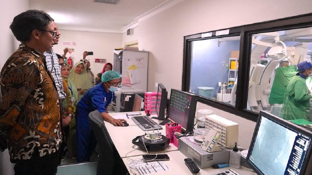 Pasien di Surabaya Antre 9 Bulan untuk Dapat Pelayanan Radioterapi, Ini Solusi Menkes