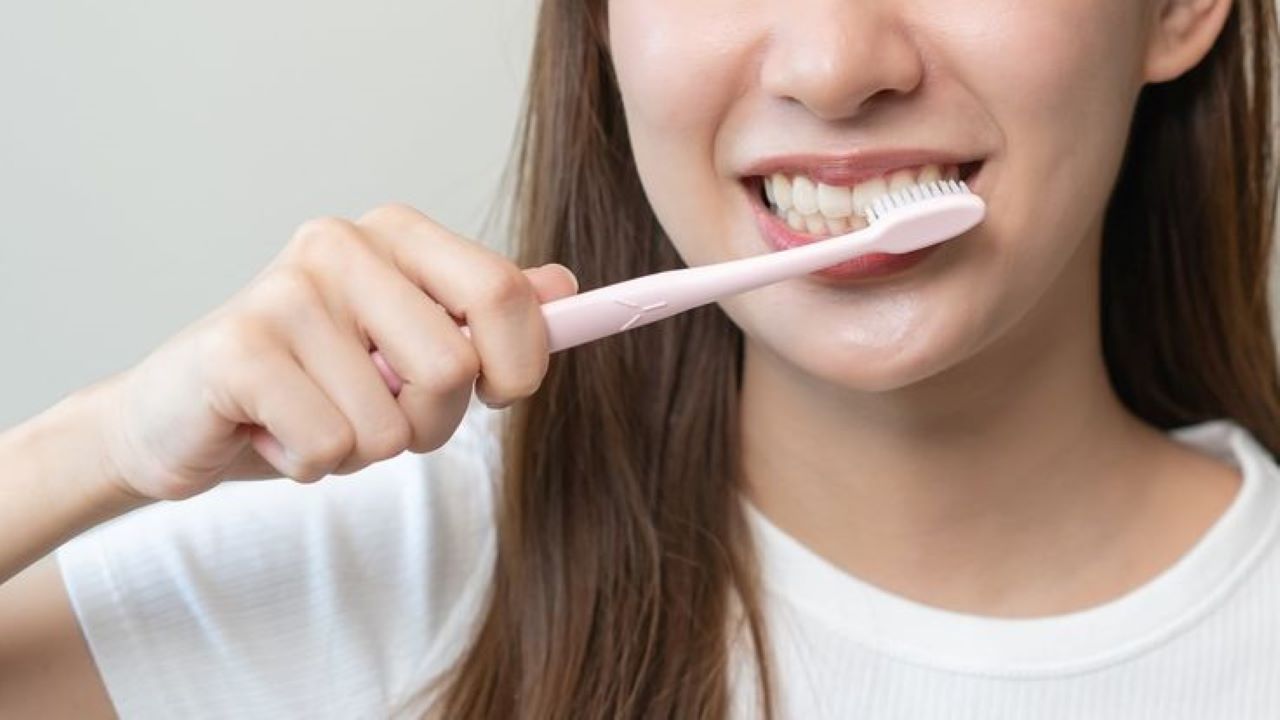 Batas Aman Sikat Gigi saat Puasa Menurut Ulama