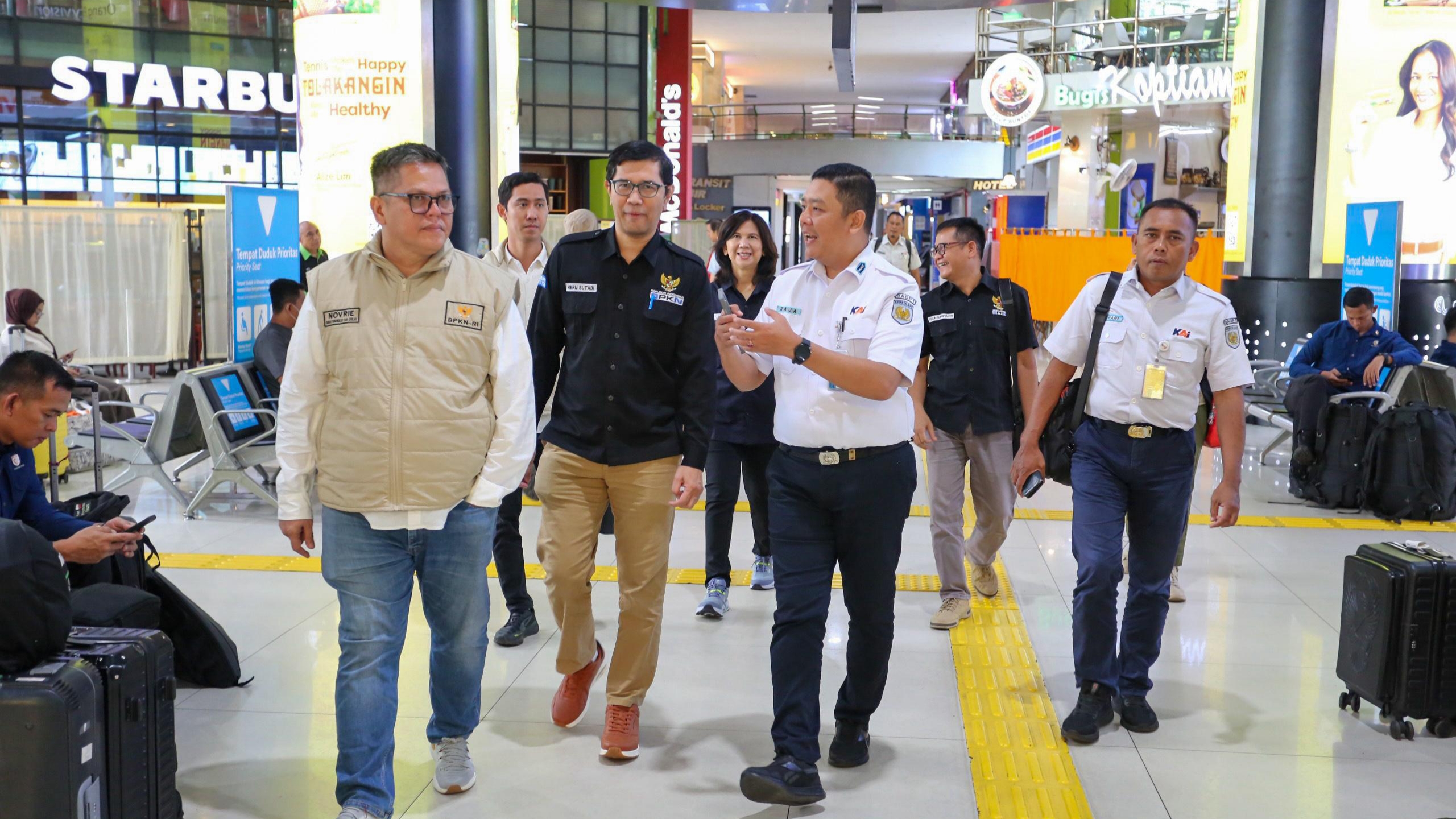 BPKN-RI Tinjau Kesiapan Arus Mudik Lebaran 2025 di Stasiun Gambir