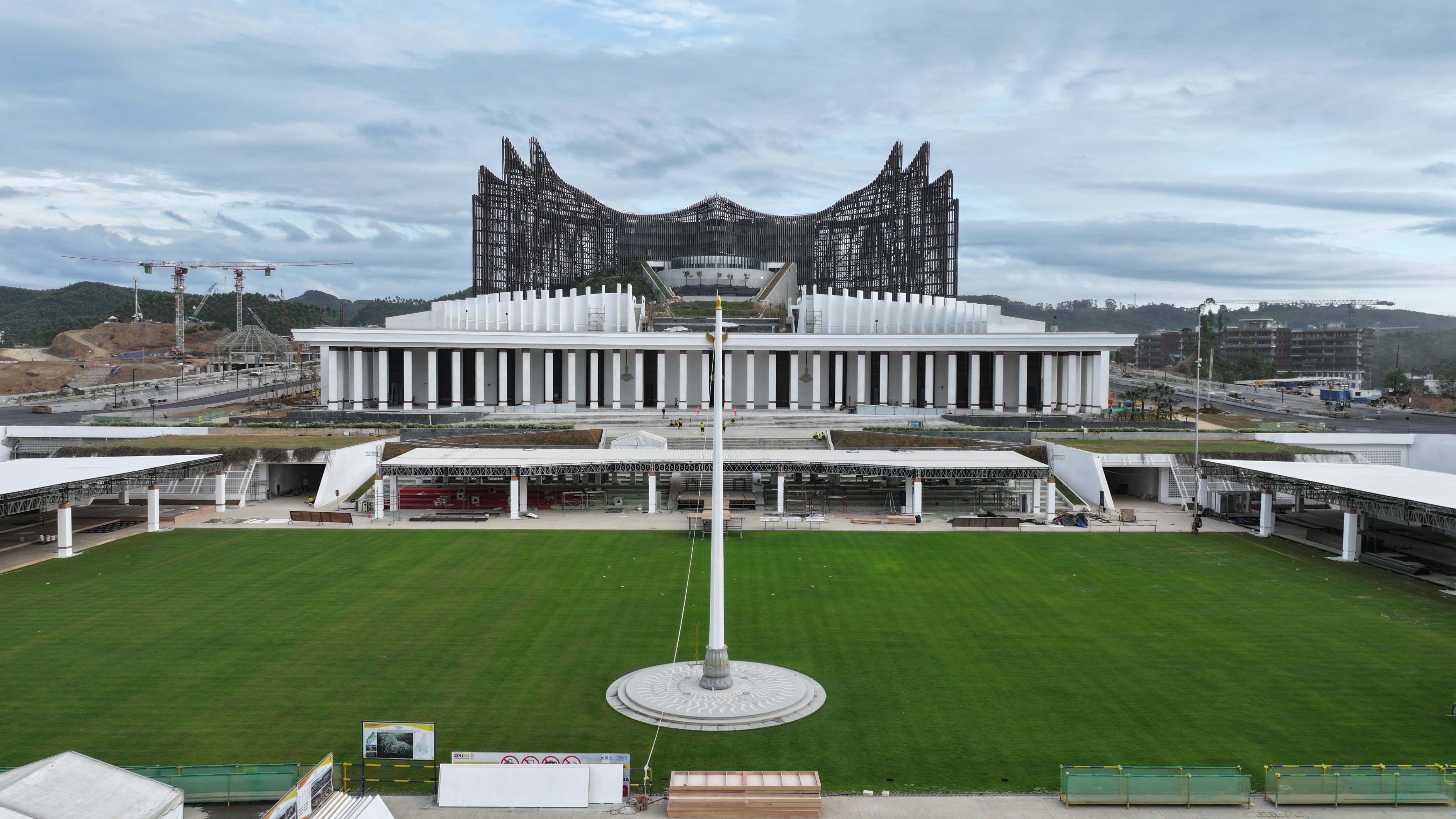 Menelusuri Desain Kantor Presiden dan Istana Negara di IKN, Bakal Jadi Ibu Kota Aktif Tahun 2029