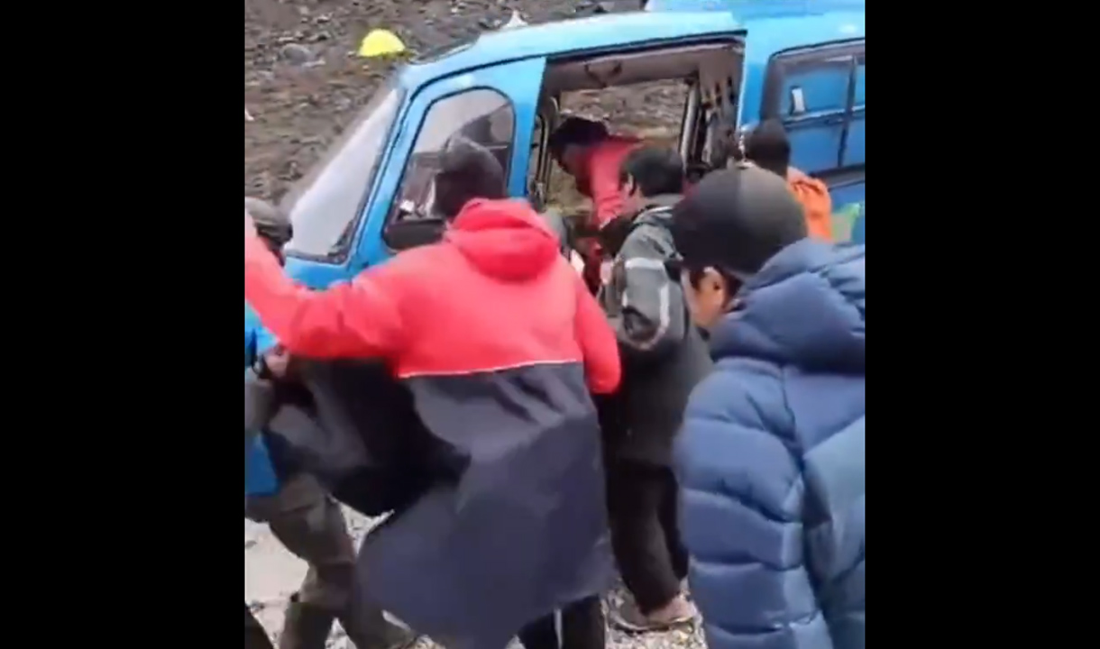 6 Pesan Fiersa Besari yang Selamat di Musibah Pendakian Carstensz Pyramid: Gunakan Energi untuk Berdoa