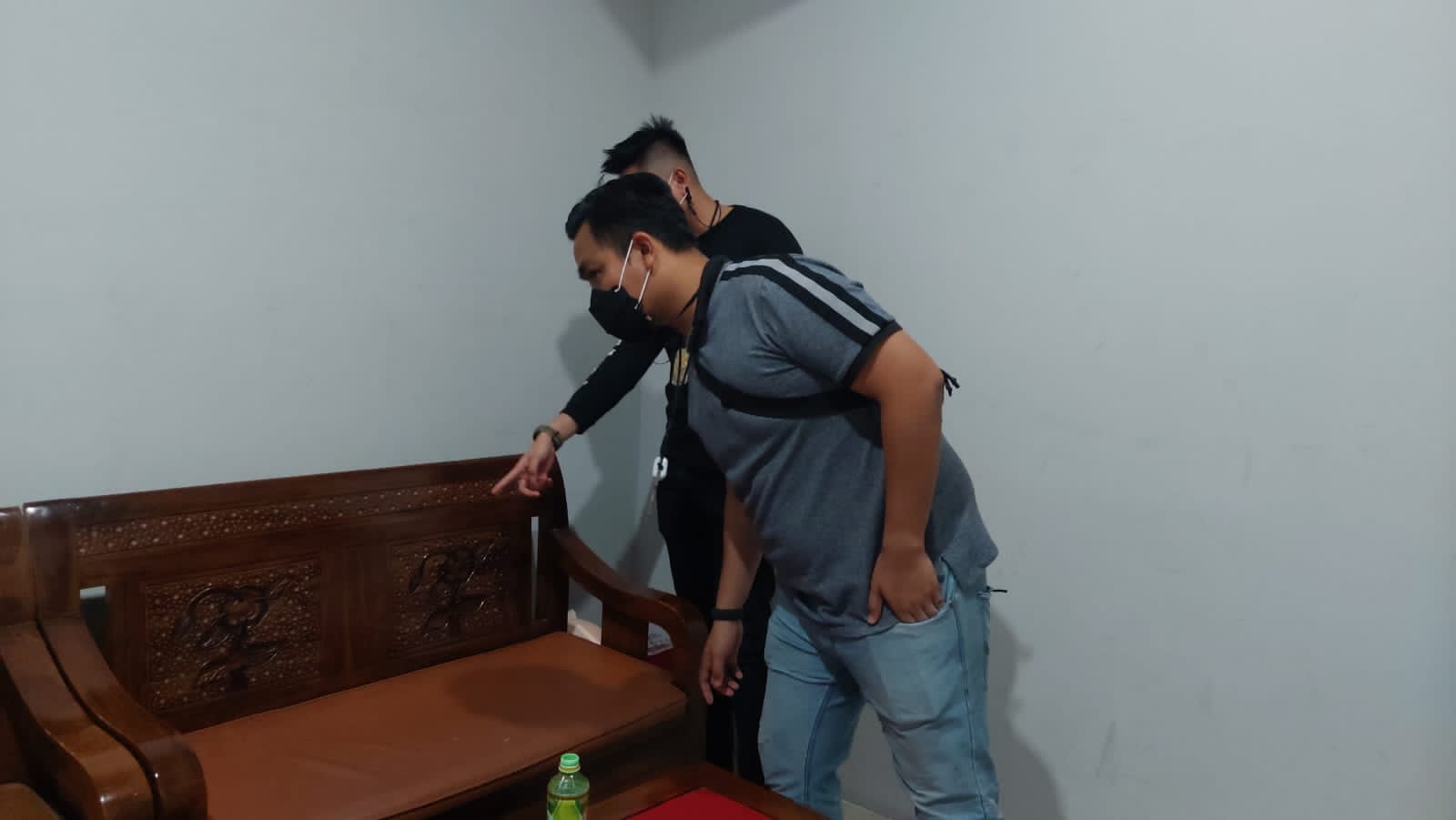 WNA Korban Penusukan Temannya di Jakarta Barat, Aksi Pelaku Terekam CCTV