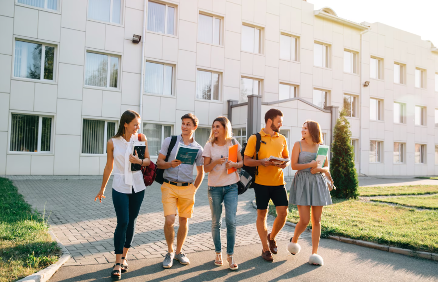 Awal Mula Ribut Prodi Kampus Tak Relevan Mau Ditutup, Lulusan Sarjana Membludak