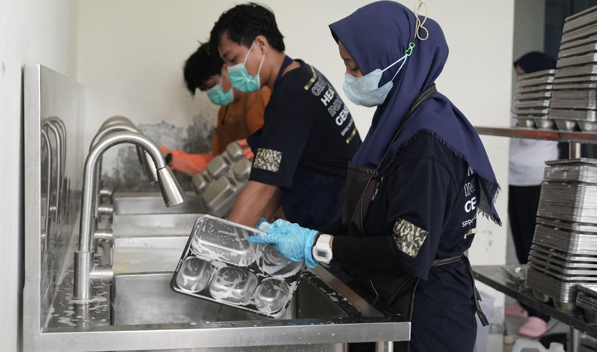 Cahaya Asa SPPG untuk Maria yang Hamil dan Ditinggal Suami: Saya Merasa Terhormat Diberi Harapan