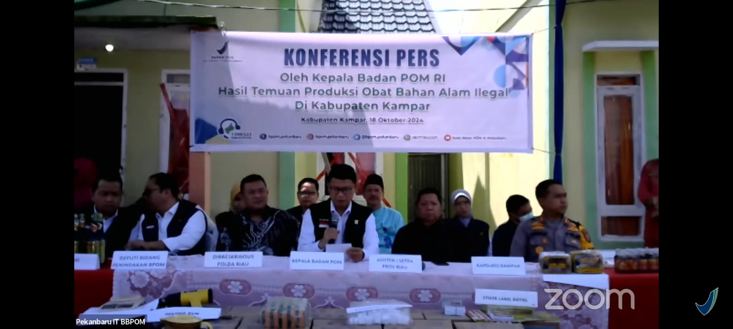 BPOM Geledah Rumah Produksi Obat Herbal Ilegal Berbahaya di Riau, Produsen Masih Diburu