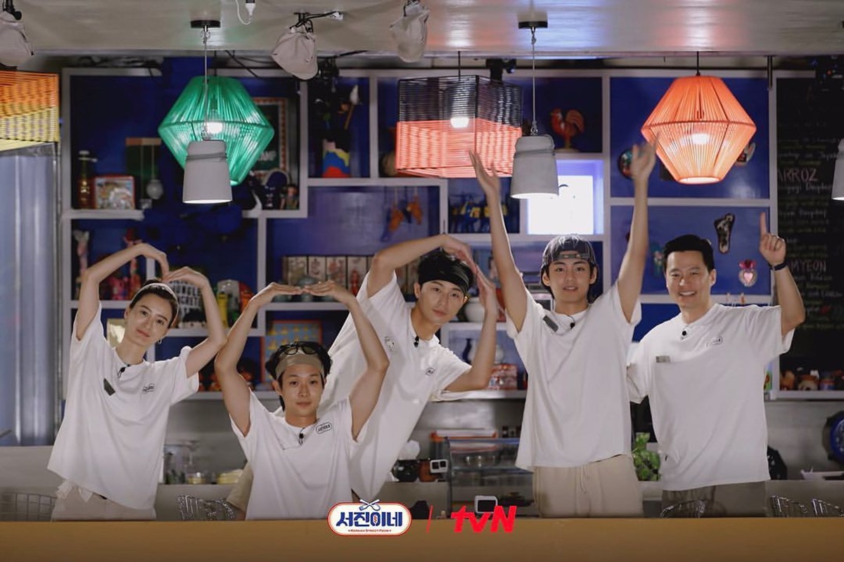 V BTS Sedang Wamil, Ini Formasi Baru Jinny’s Kitchen Musim Kedua!