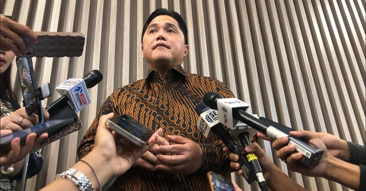 Harga Tiket Pesawat Turun 10 Persen di Momen Libur Nataru, Ini Kata Erick Thohir