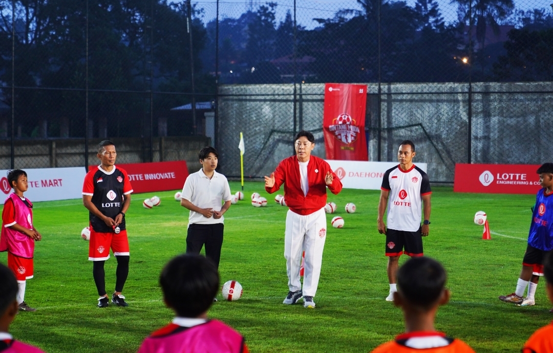 Shin Tae-yong Soroti Pembinaan Usia Dini, 40 Talenta Muda Digembleng Legenda Persija