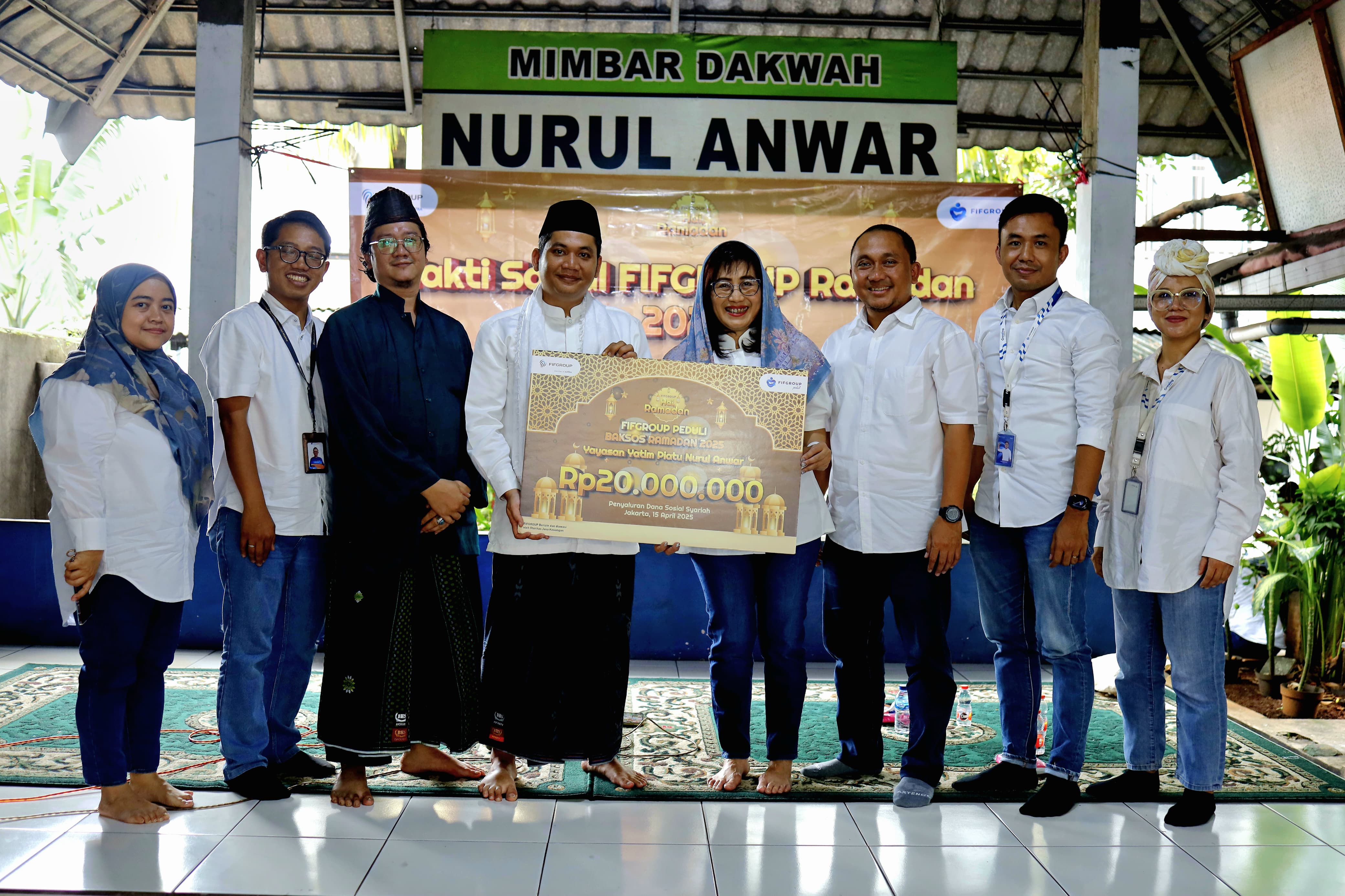 FIFGroup Berbagi di 36 Panti Asuhan Sambil Halal Bihalal