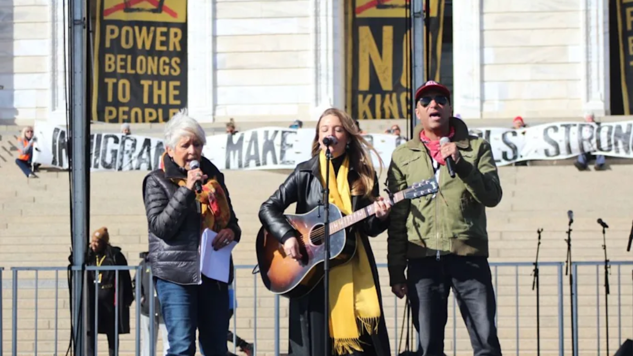 6 Daftar Artis Hollywood Ikut Demo 'No Kings' di Amerika Serikat, Ada Maggie Rogers