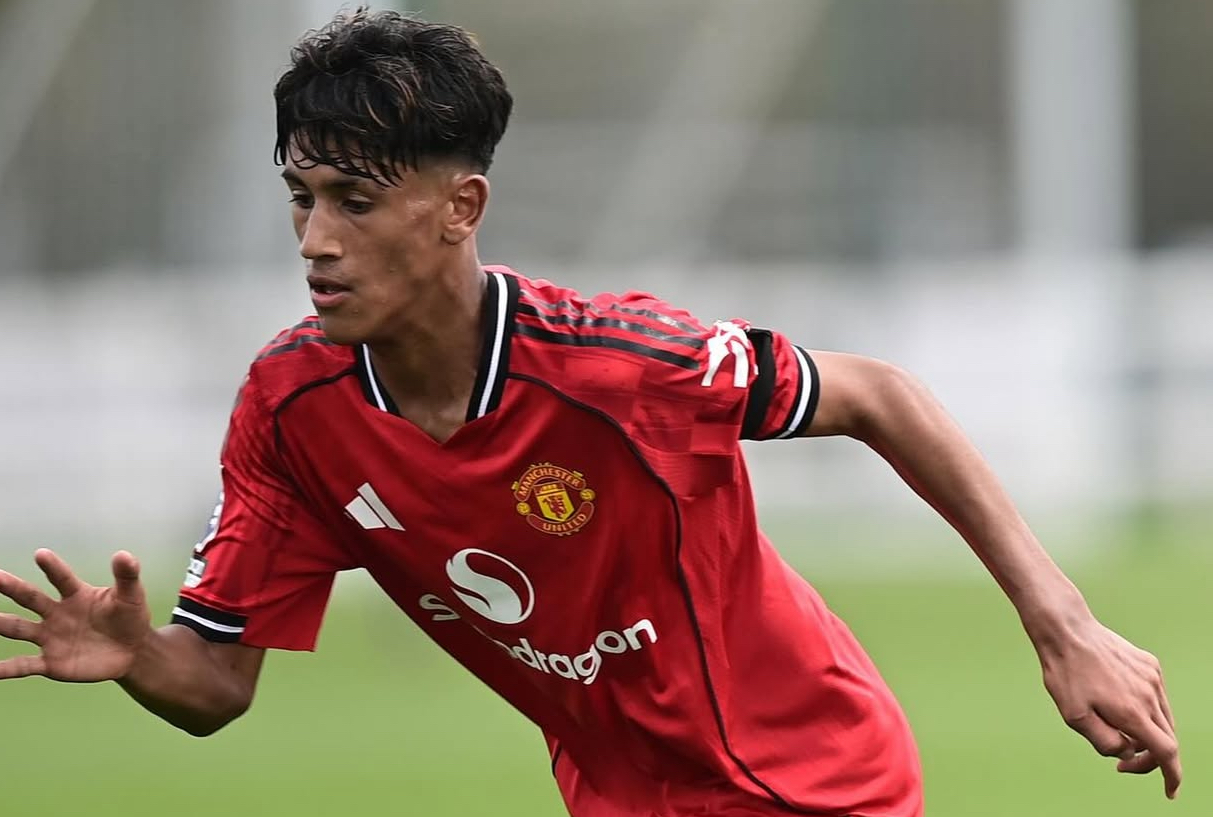 ‘Kid Messi’ Masuk Skuad Utama Manchester United: Joseph Junior 'JJ' Gabriel Cetak Rekor di Usia 14 Tahun