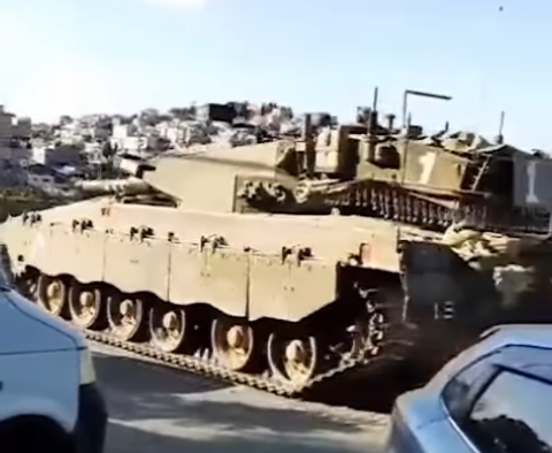 Kedodoran Lawan Hamas, Tank Merkava Israel Merapat di Perbatasan Gaza