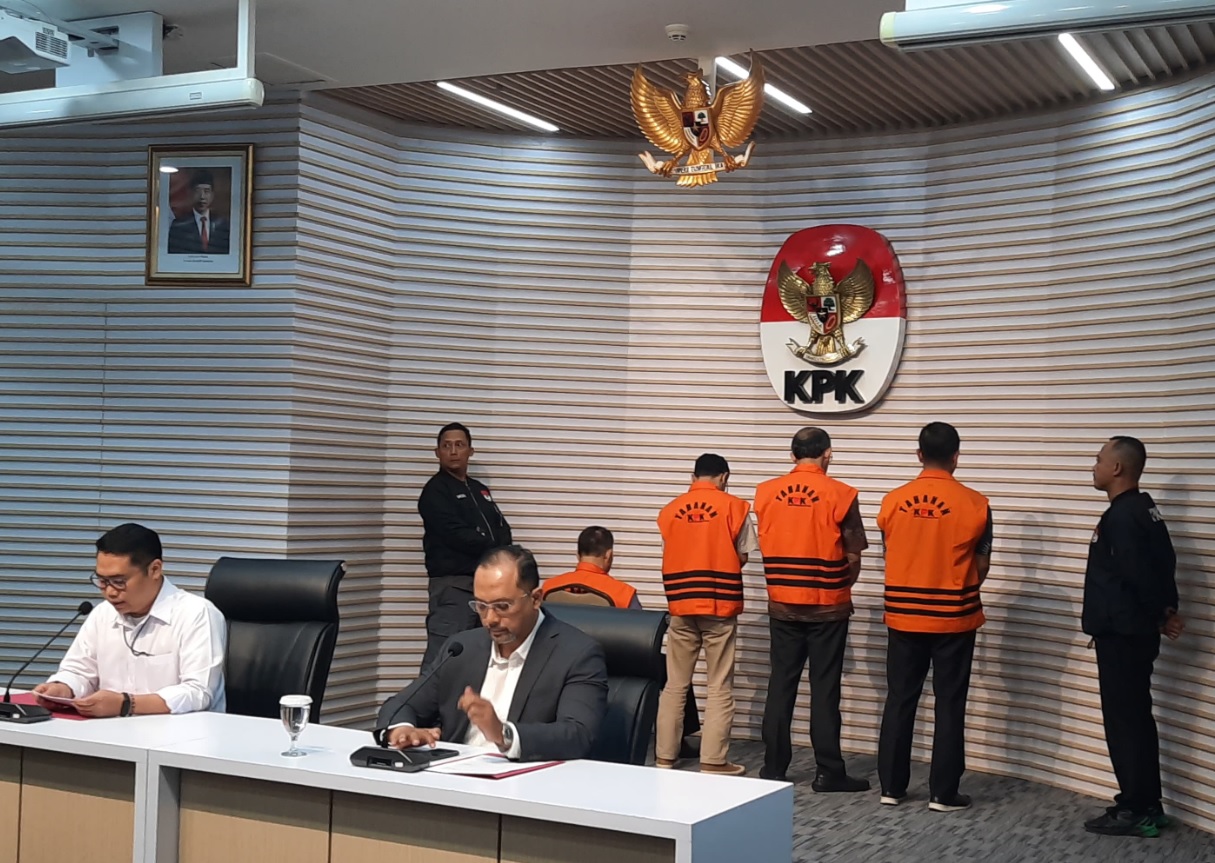 KPK Tahan 4 Tersangka Kasus Perkara Suap Program Bandung Smart City, 3 di Antaranya Anggota DPRD