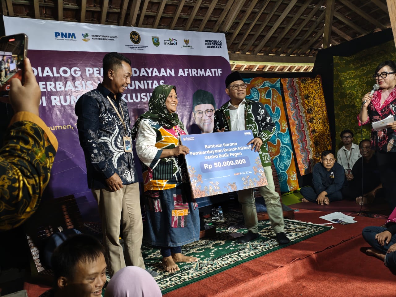 Bersama Menko PM, PNM Hadirkan Rumah Inklusif untuk Wujudkan Kemandirian Disabilitas di Kebumen