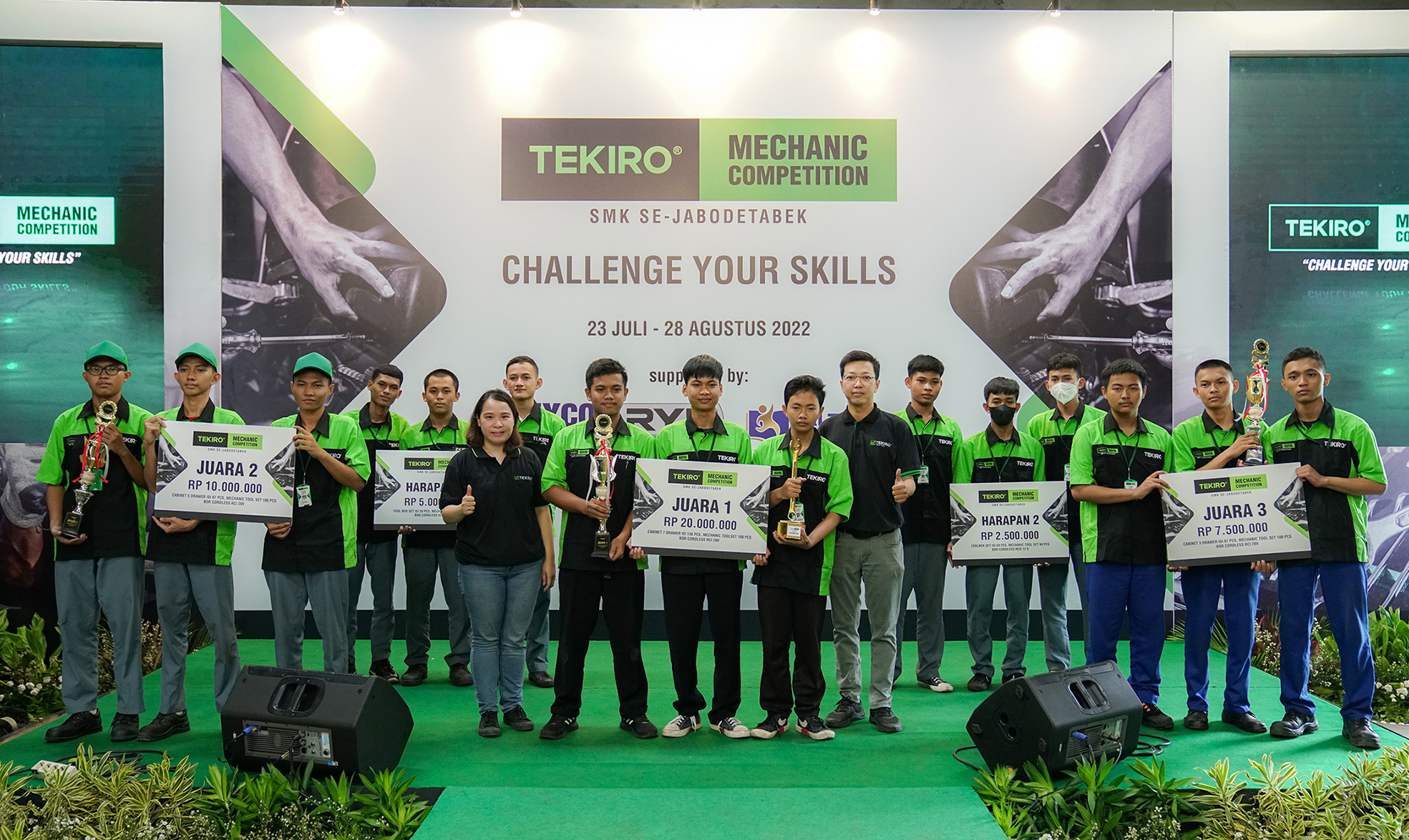 Sisihkan 9 Tim di Final, SMKN 8 Tangerang Juara Tekiro Mechanic Competition 2022