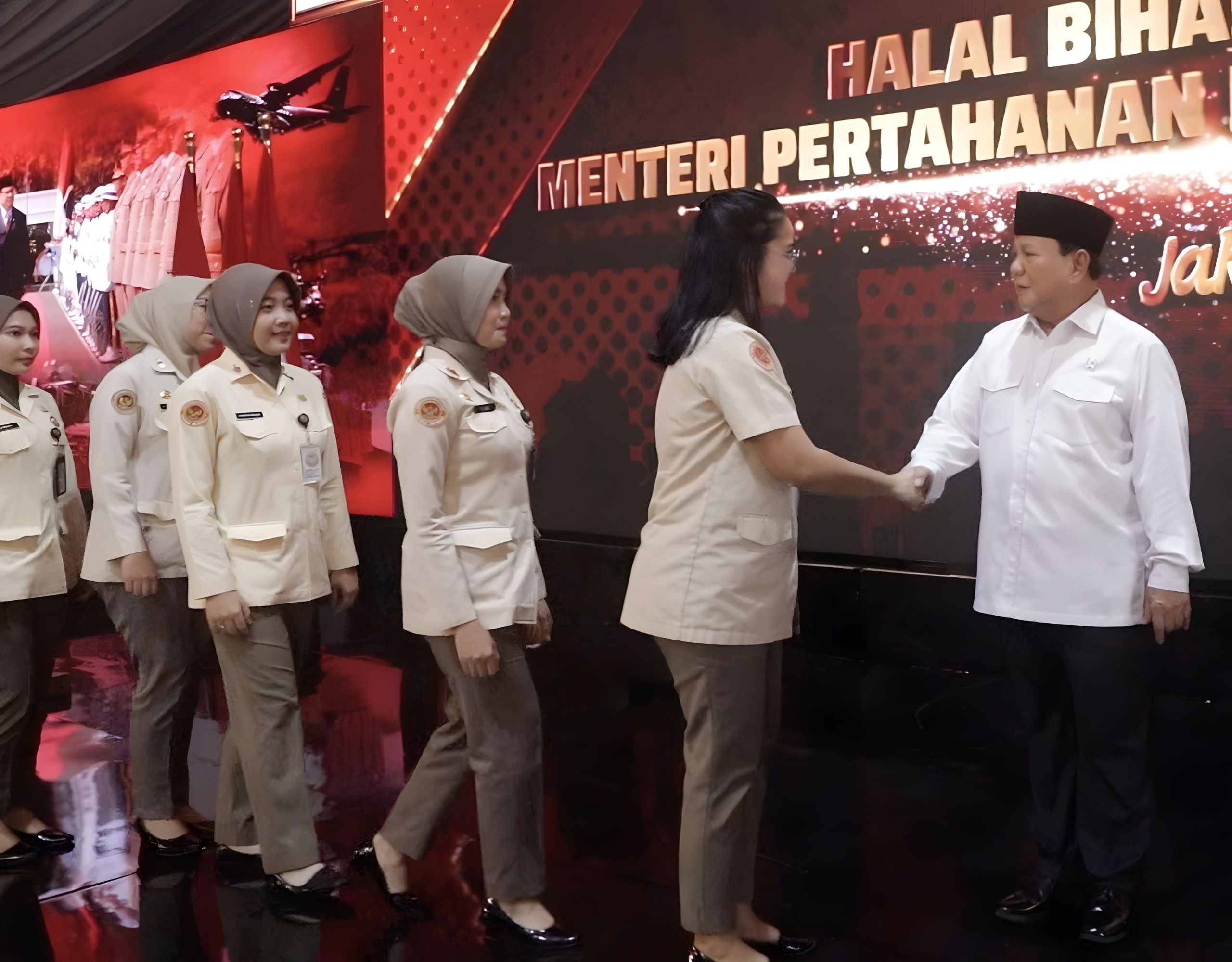 Prabowo Gelar Halal Bihalal Bersama 1.000 Pegawai Kemhan