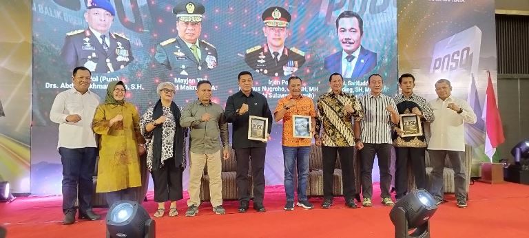 Luncurkan Buku Poso di Balik Operasi Madago Raya, Mayjen TNI Farid Makruf Paparkan Sinergitas dan Soliditas Tanpa Batas TNI dan Polri