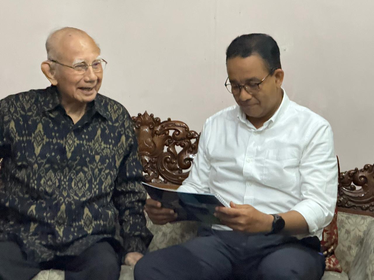 Tujuh Topik Kebangsaan Ini Dibahas Anies Baswedan bareng Prof Emil Salim