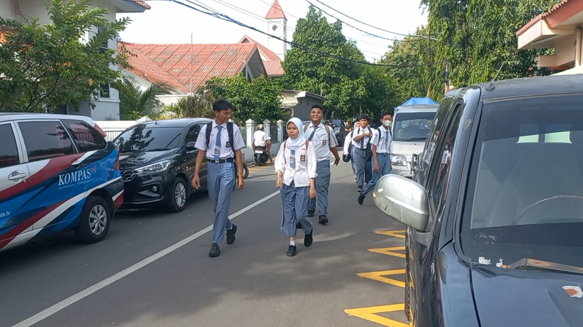 Cerita Siswa SMAN 72 Jakarta Kini Mulai ke Sekolah Lagi Usai Peristiwa Ledakan, Semangat Demi Ilmu dan Uang Jajan