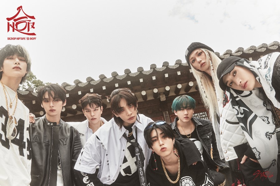 Lirik dan Terjemahan Walkin on Water Milik Stray Kids, Proyek Hiphop Khusus dari Album HOP