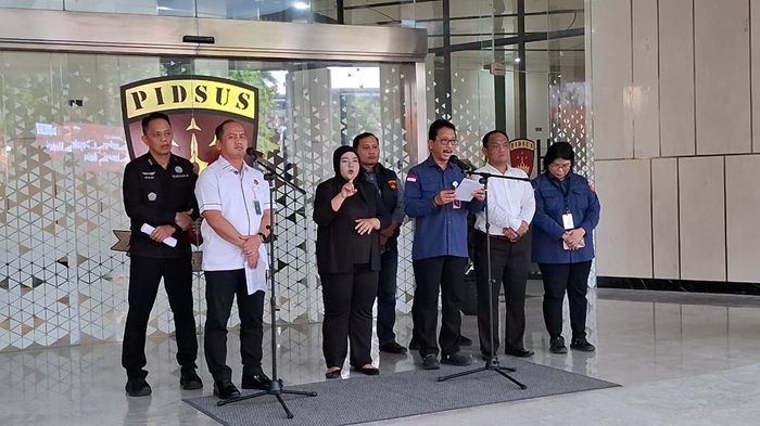 Resmi Tersangka! Nadiem Makarim Ditahan Kejagung terkait Kasus Chromebook 