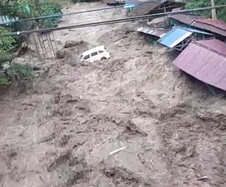 Kawasan Wisata Alam Sembahe Deli Serdang Diterjang Banjir Bandang, Bobby Nasution: Warga di Sekitar Sungai Deli Diminta Menjauh