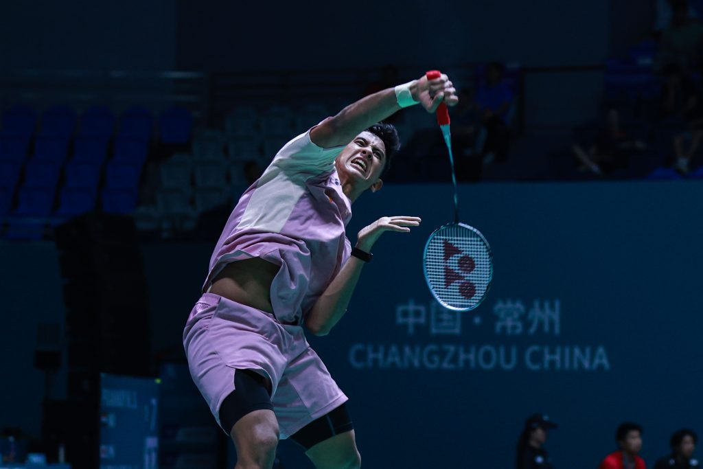Debut Emas! Alwi Farhan Lolos ke Kejuaraan Dunia 2025 Gantikan Viktor Axelsen