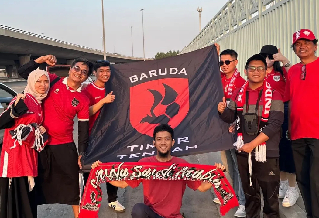 Heboh di Jeddah! Ole Romeny dan 15 Skuad Timnas Indonesia Dapat Sambutan Hangat Garuda Saudi 