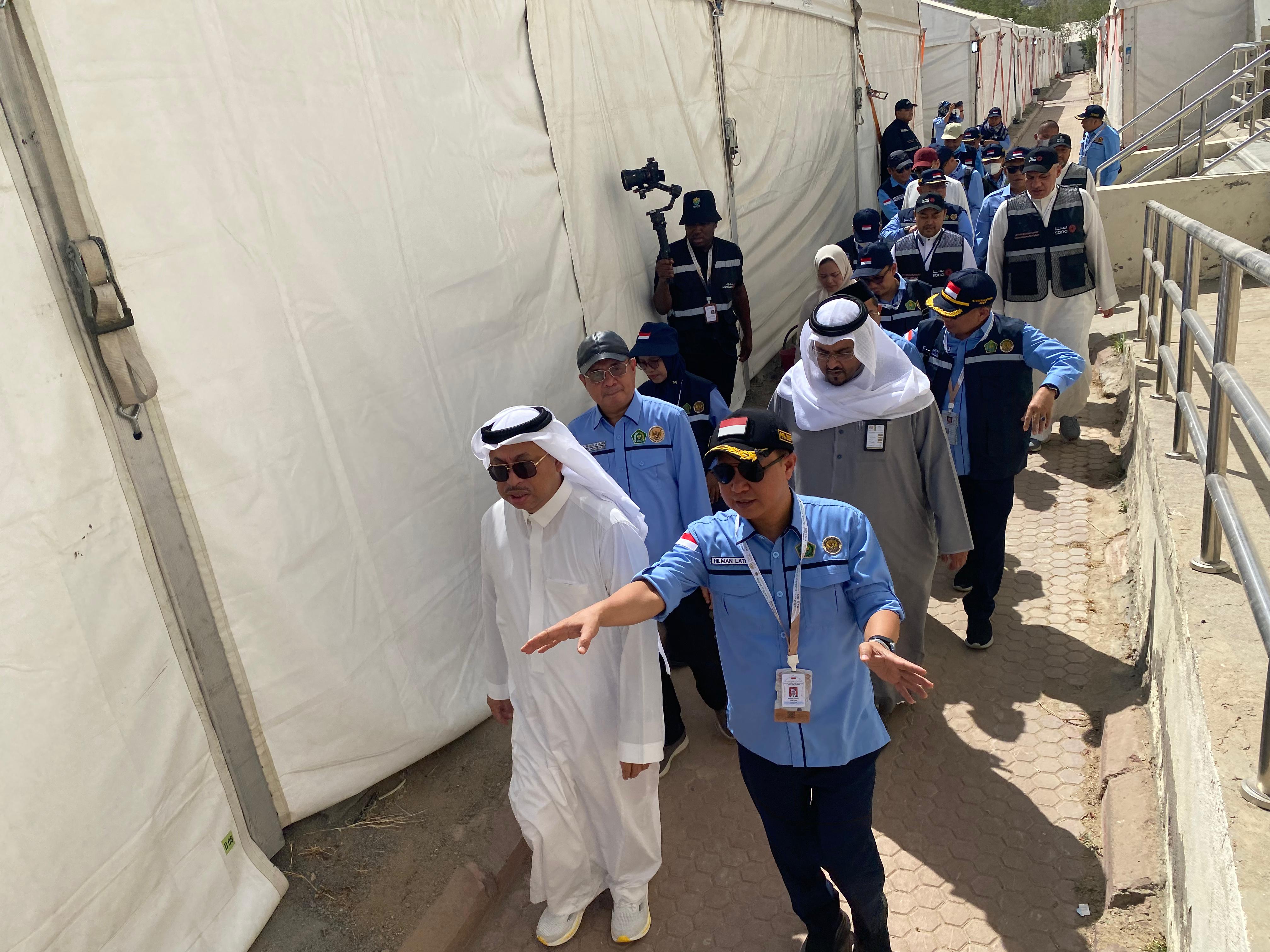 Waspada Heatstroke, Jamaah Haji Diminta Bertahan di Tenda saat Wukuf di Arafah