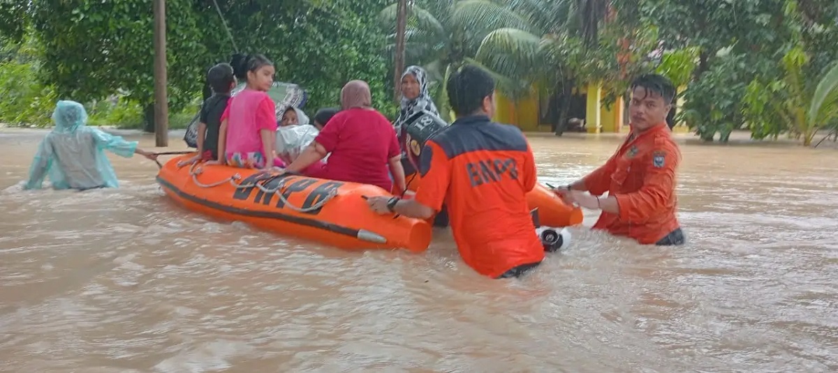 Selain Puluhan Ribu Orang Terdampak, Tercatat Ada 19 Orang Tewas Akibat Banjir dan Longsor Sumbar