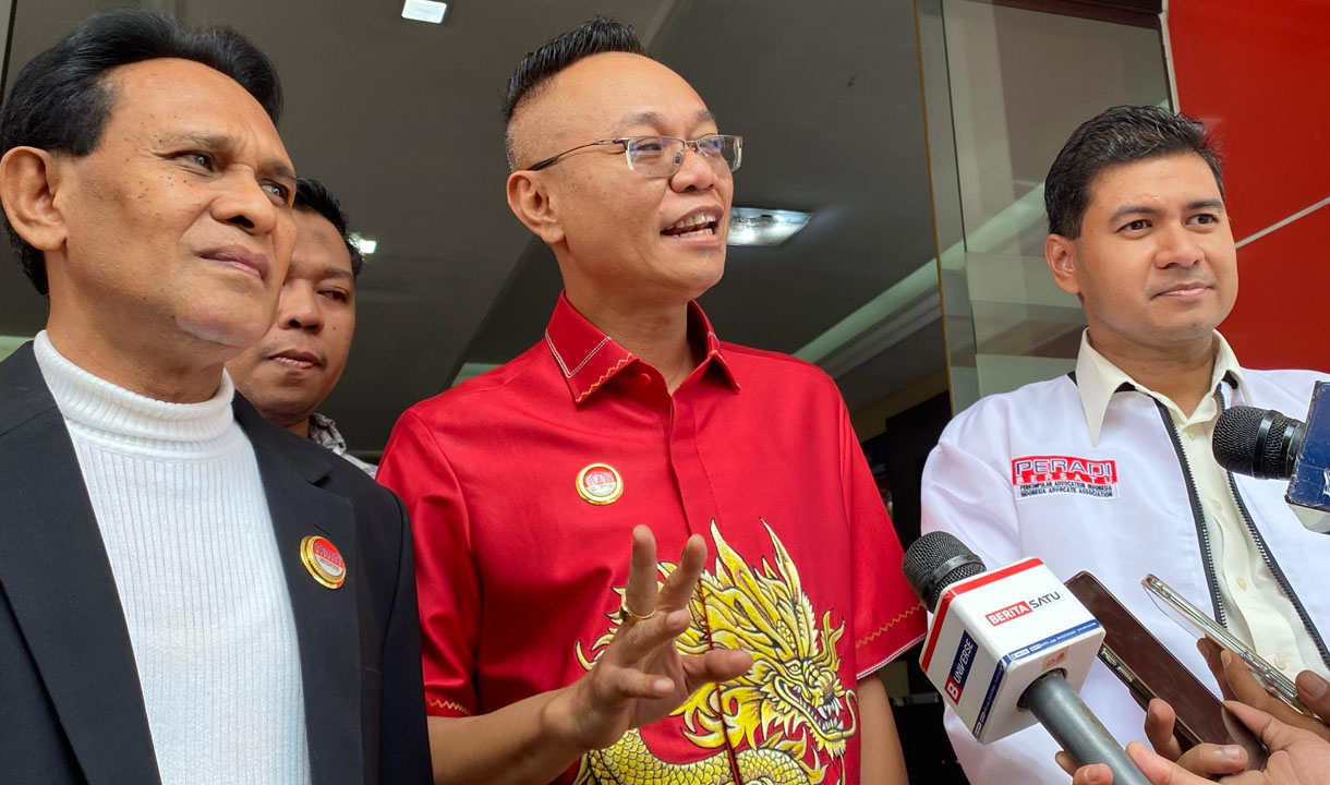 Advocate Public Defender Peradi Bersatu Penuhi Panggilan Polisi di Kasus Dugaan Ijazah Palsu Jokowi