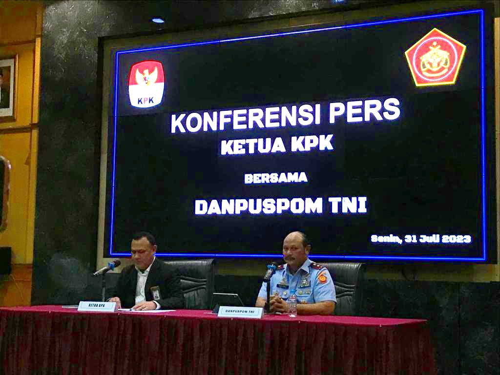 TNI Tetapkan Dua Anggota Basarnas Jadi Tersangka Korupsi Pengadaan Barang Dan Jasa