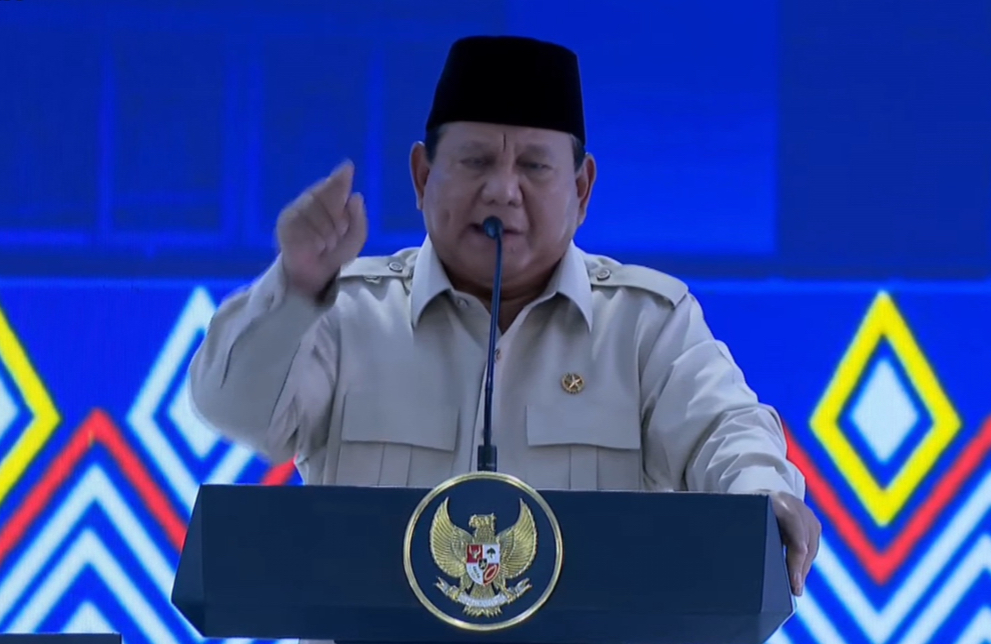 Prabowo Ingatkan Anak Sekolah Rakyat: Hormati Pekerjaan Orang Tua, Pemulung Lebih Mulia daripada Koruptor