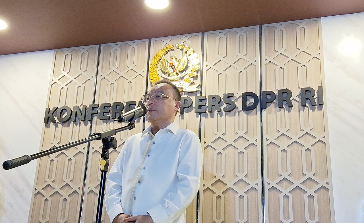 Soal Penulisan Ulang Sejarah Indonesia, Dasco: Jangan Menuduh Ada Kepentingan Penguasa