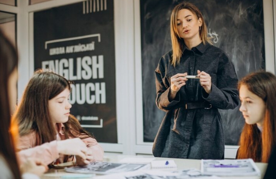 7 Tempat Kursus Bahasa Inggris Terbaik di Indonesia, Speaking dan Grammar Lebih Lancar