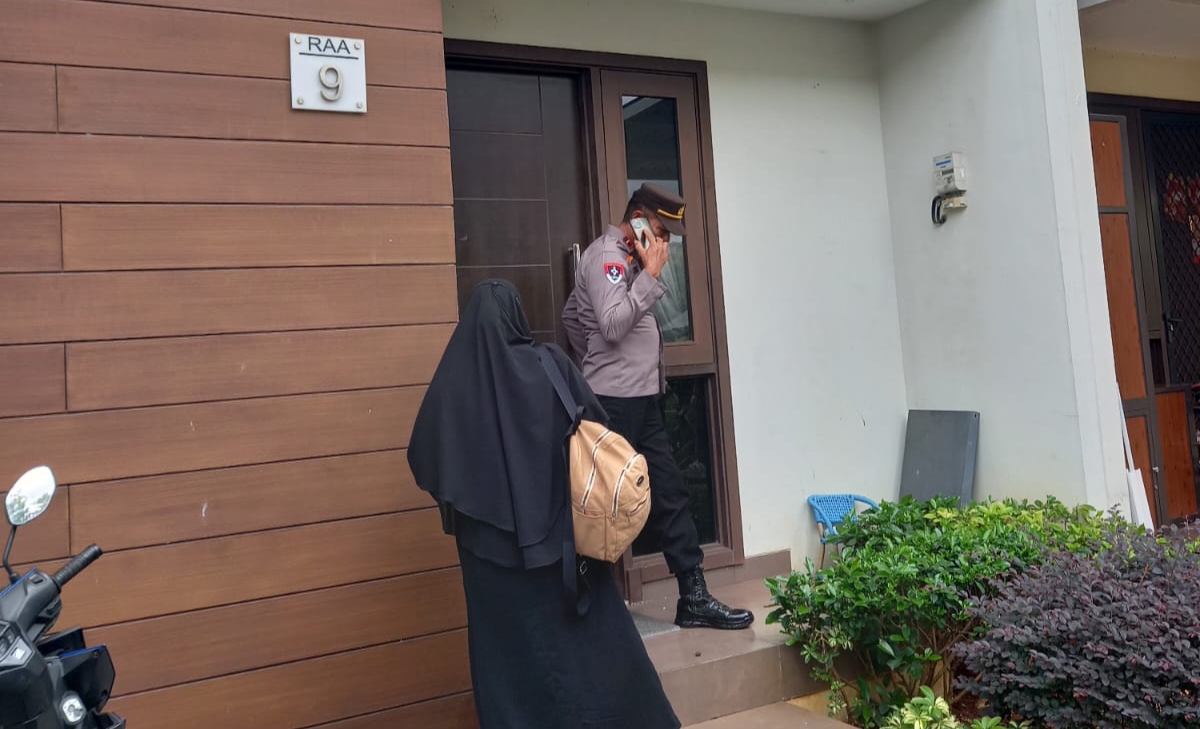 Ibu Pembunuh Anak Bekasi Benturkan Kepalanya ke Dinding, Kepolisian: SNF Dilarikan ke RS
